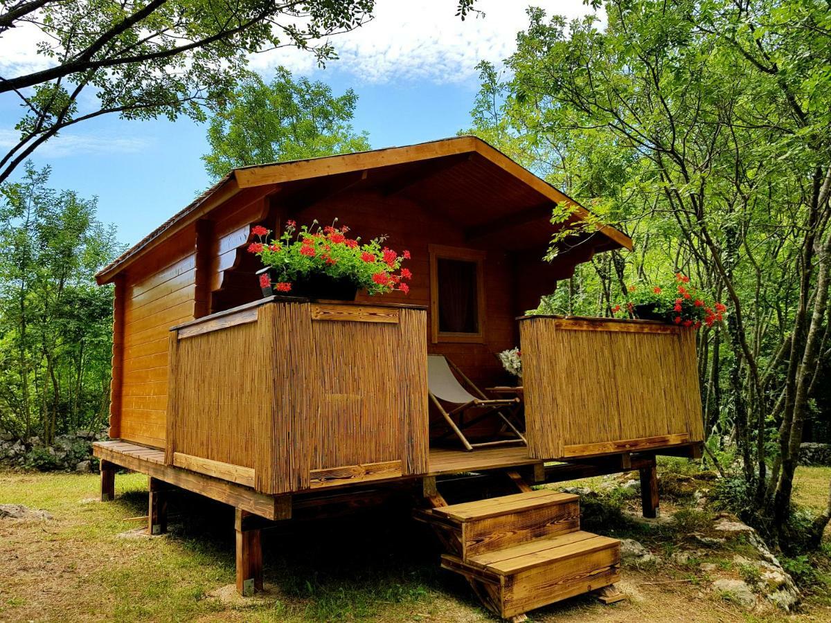 Robinson Accommodation Freedom Foli Exterior foto